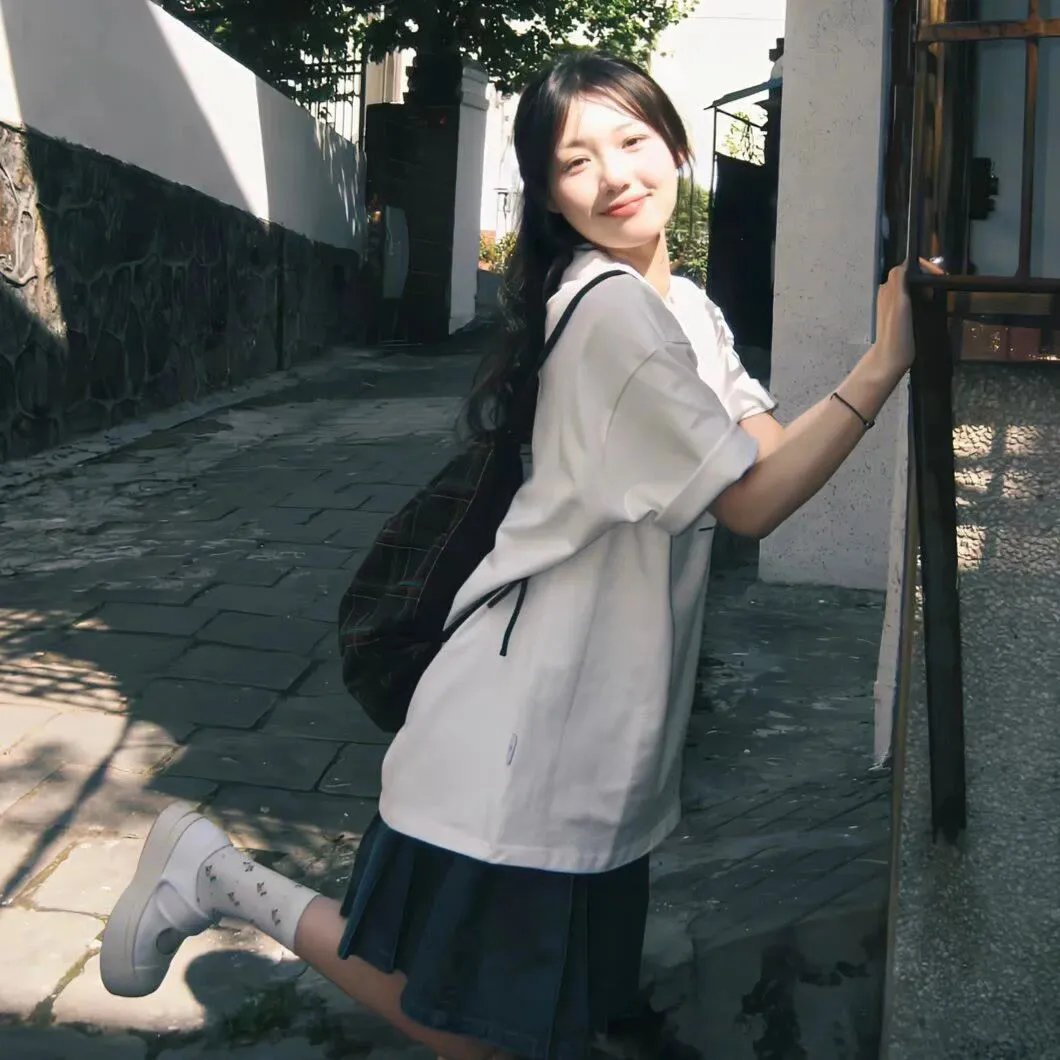 香蕉先生不睡觉 海报