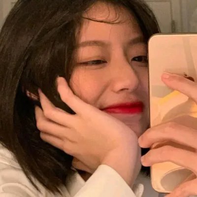 被争论的女人 海报