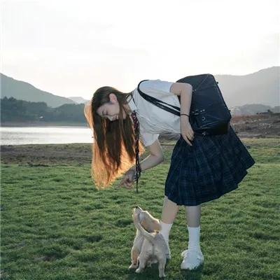 上帝的小村庄 海报